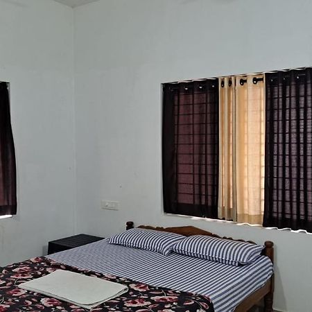 Pearl Inn Kottakkal Extérieur photo
