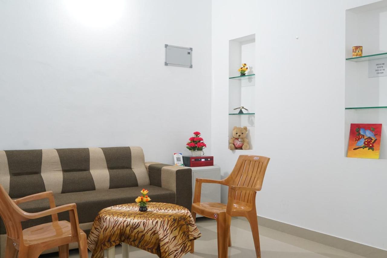 Pearl Inn Kottakkal Extérieur photo